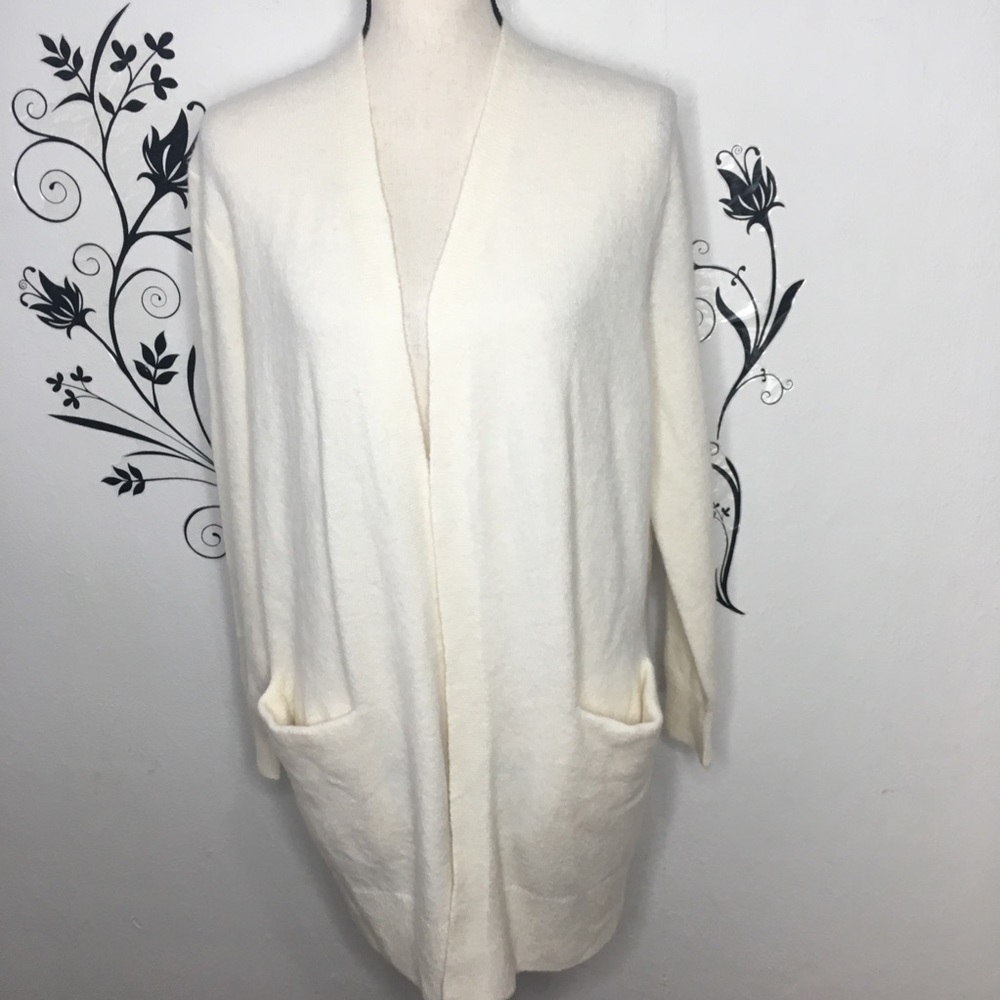 Madewell Kent cardigan cream size small